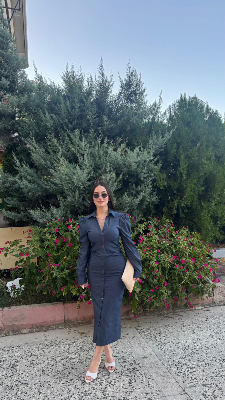 Düğmeli Midi Elbise