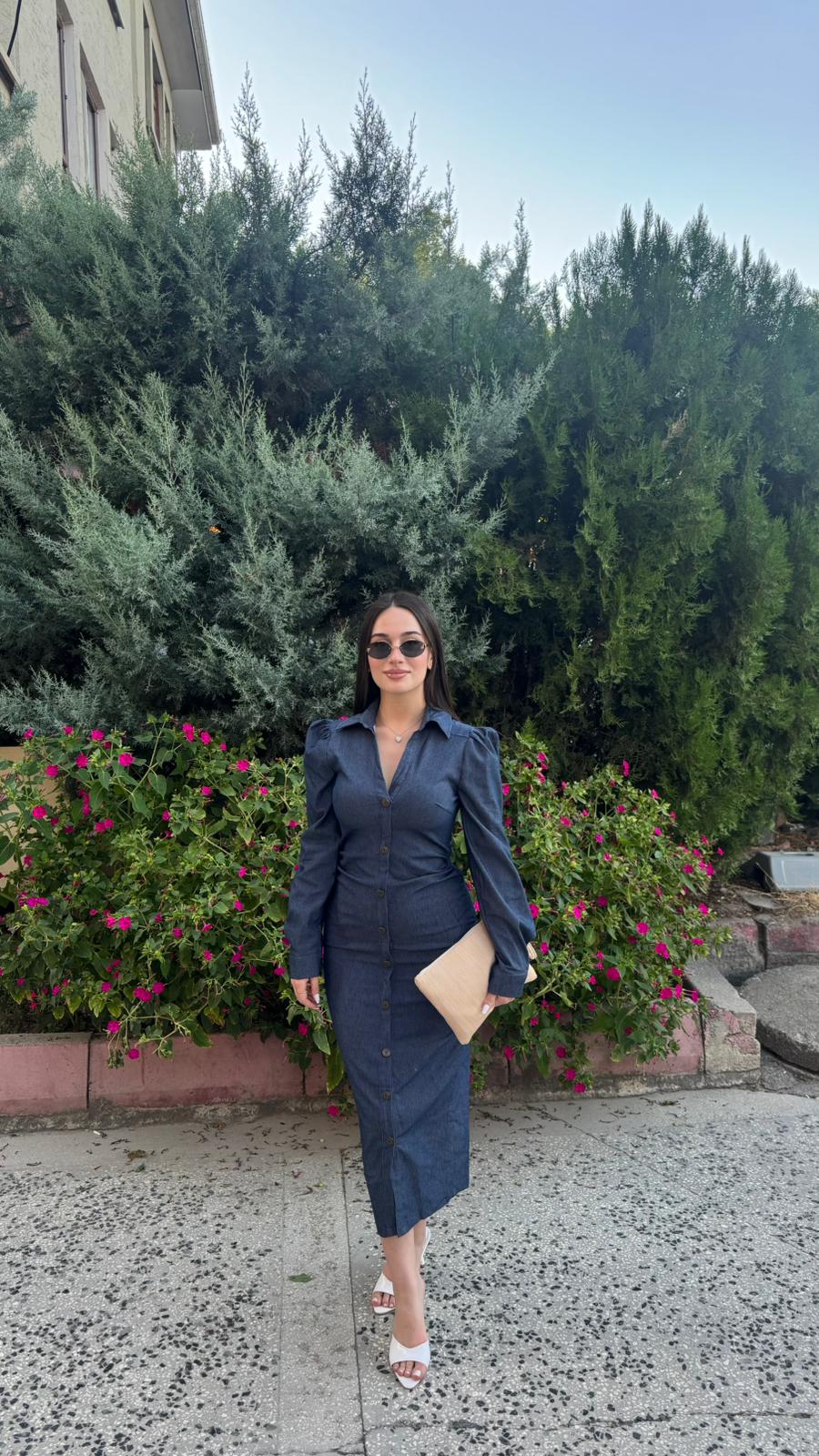 Düğmeli Midi Elbise