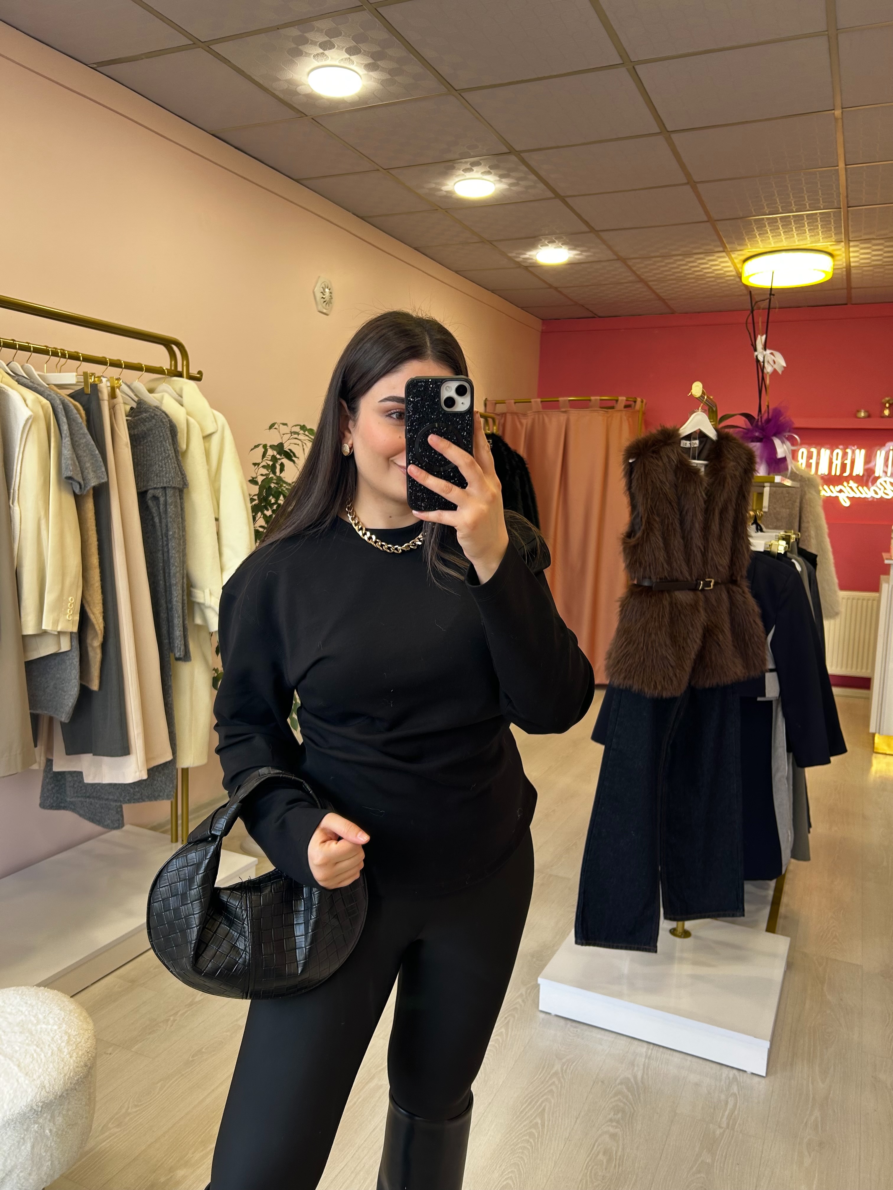 Dilvin Belden Oturmalı Üst